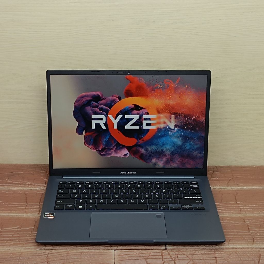 Laptop Asus Vivobook M1403QA AMD RYZEN 7-5800H RAM 16GB SSD 512GB IPS WUXGA