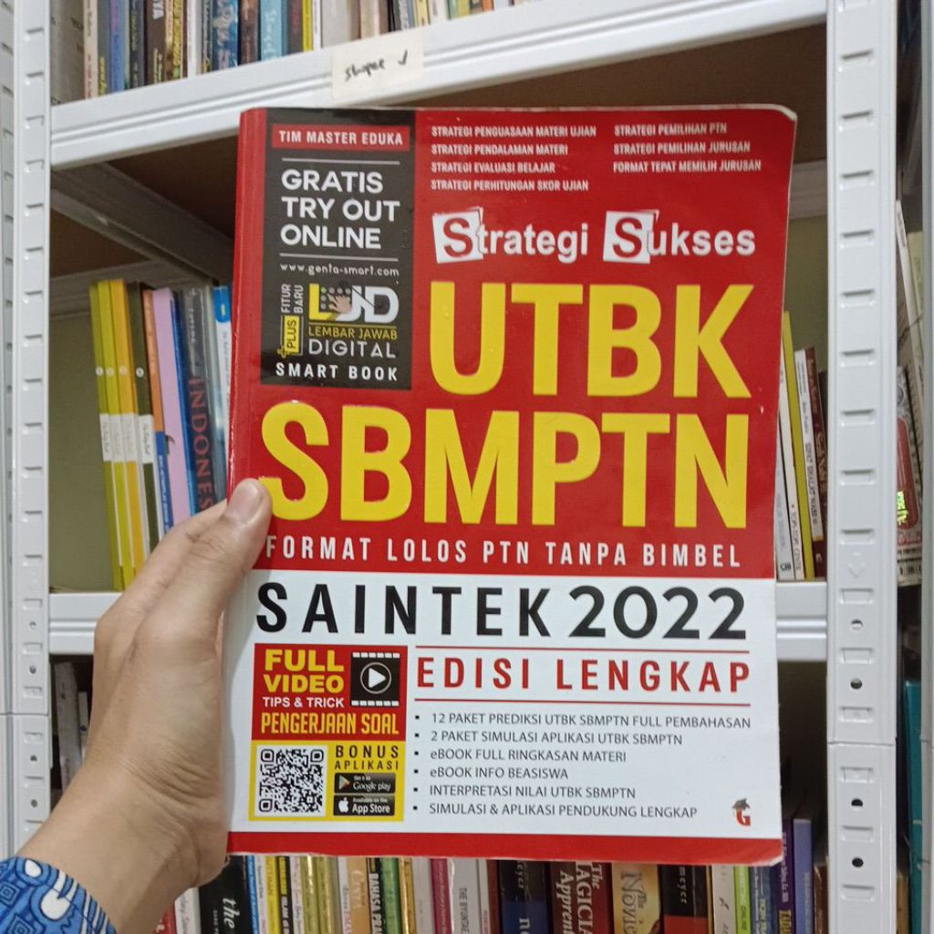Buku Strategi Sukses UTBK SBMPTN Saintek 2022 Edisi Lengkap