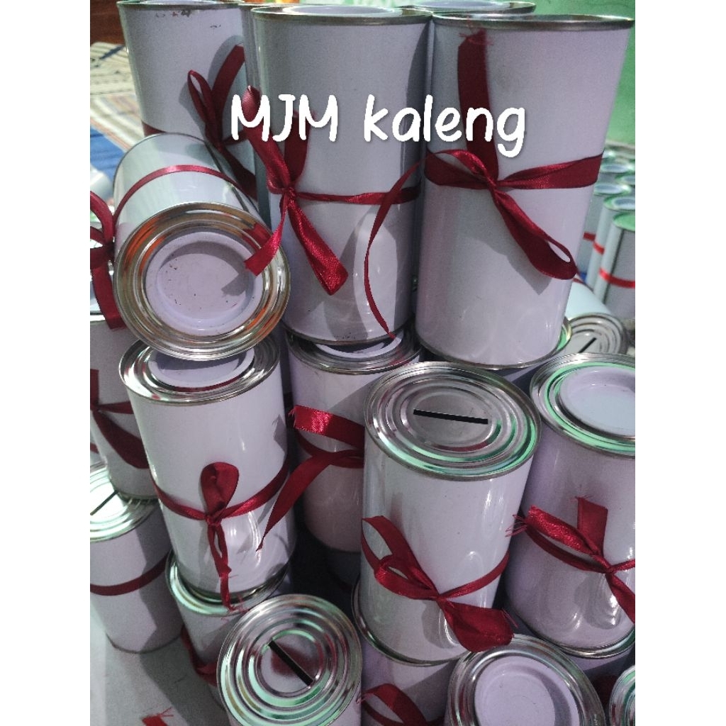 celengan kaleng jumbo/buka tutup/ diameter 10 tinggi 20 cm /celengan kaleng/celengan infaq