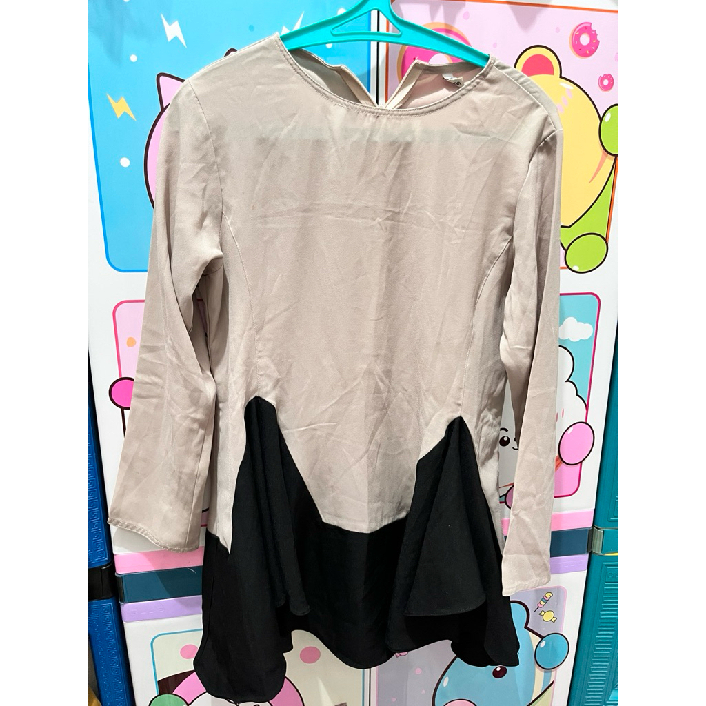 preloved vanilla hijab