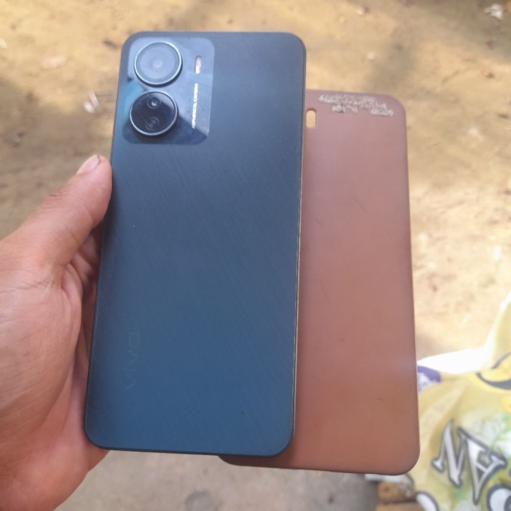 vivo y16 + redmi matot