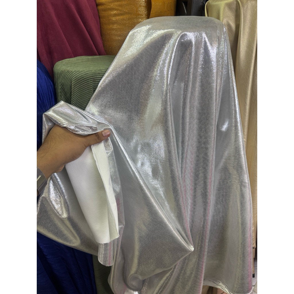 Kain/Bahan Spandek Silver Metalik Premium