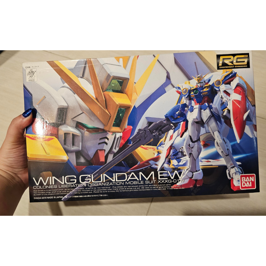 Bandai Hobby BAN203222 RG 1/144#20 Wing Gundam Ver EW Gundam Wing Action Figure