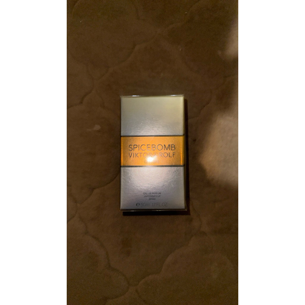 SPICEBOMB VICTORROLF decant
