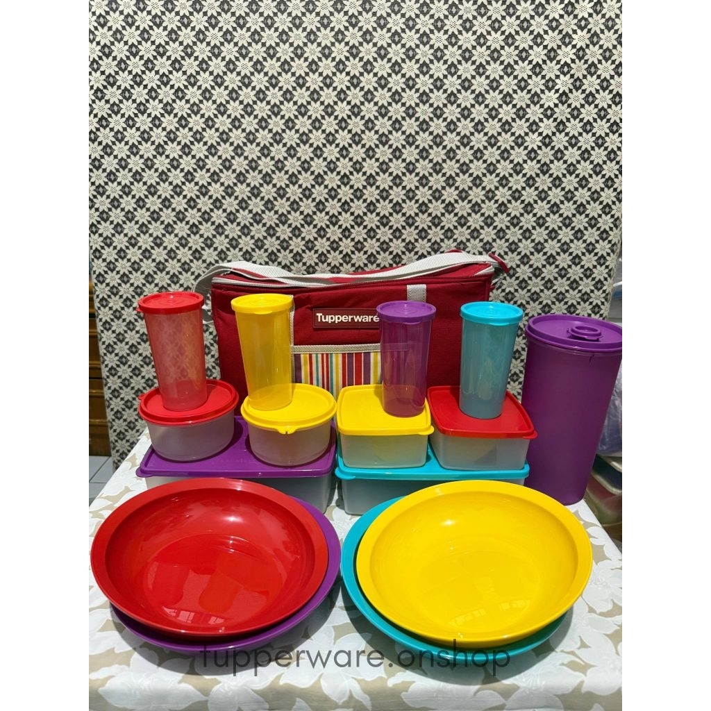 FDO (FamilyDayOut) Set Tupperware BARU