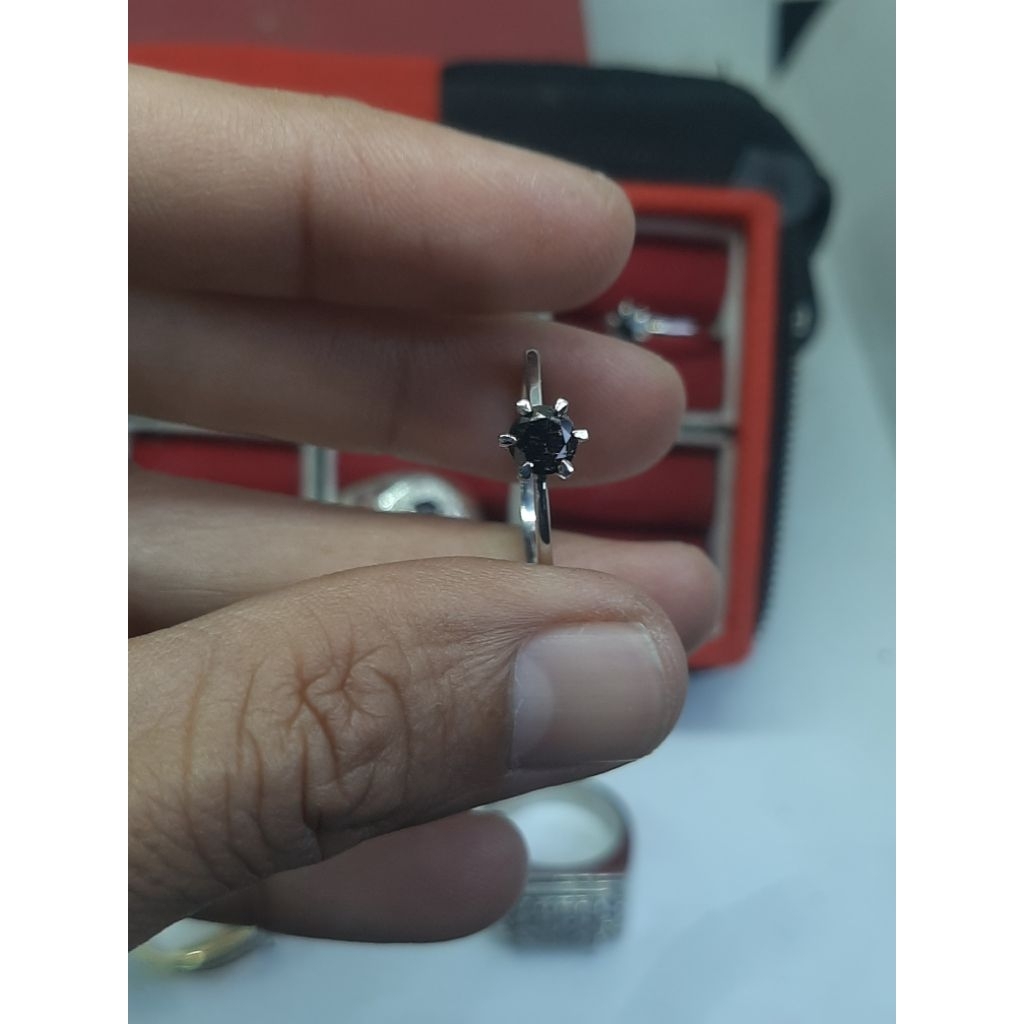 cincin perak berlian