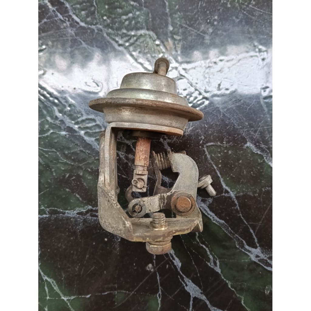 Vacum Idle Up AC Toyota Corolla Twincam