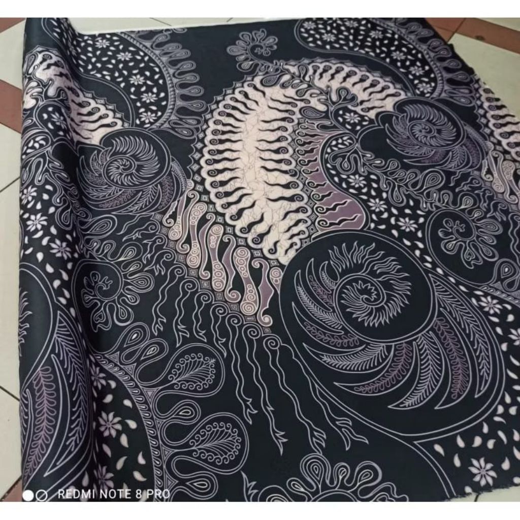 Produk /// Kain Batik Semi Sutra Foill / Kain Batik Halus Premium / Higt Quality