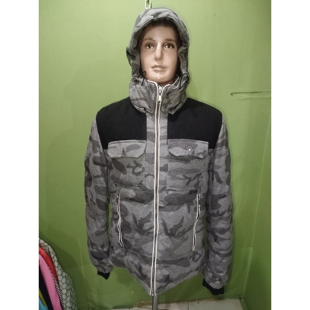 JAKET PUFFER KATUN SPLENDID SATISFACTION CAMOUFLAGE ABU