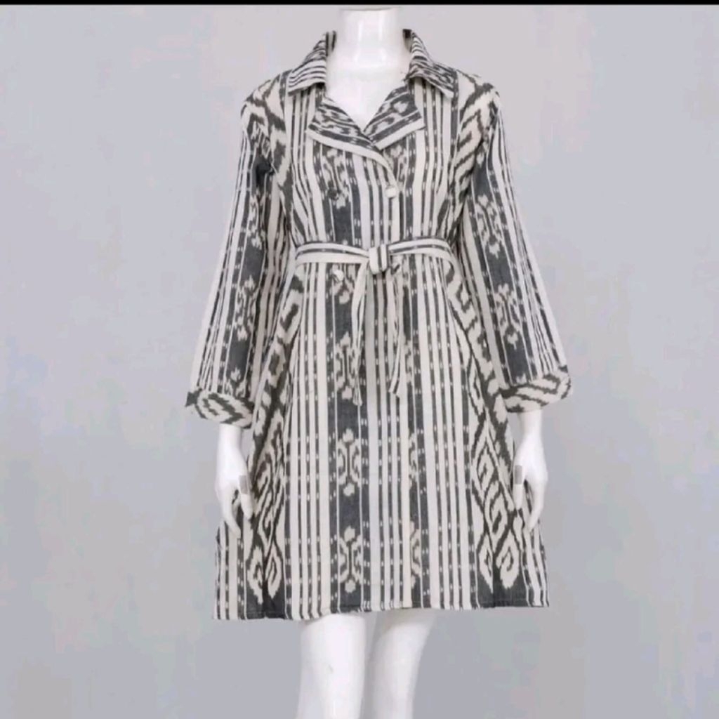 Tunik Tenun Etnik Jepara- Baju Tenun - Atasan Tenun TORAJA - KONDANGAN- KEKINIAN Wanita Remaja