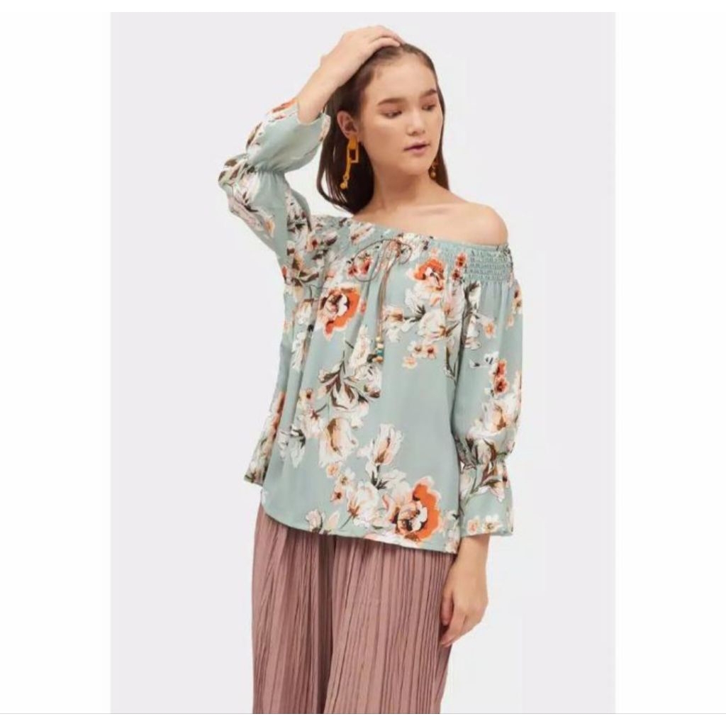 Simplicity blouse preloved