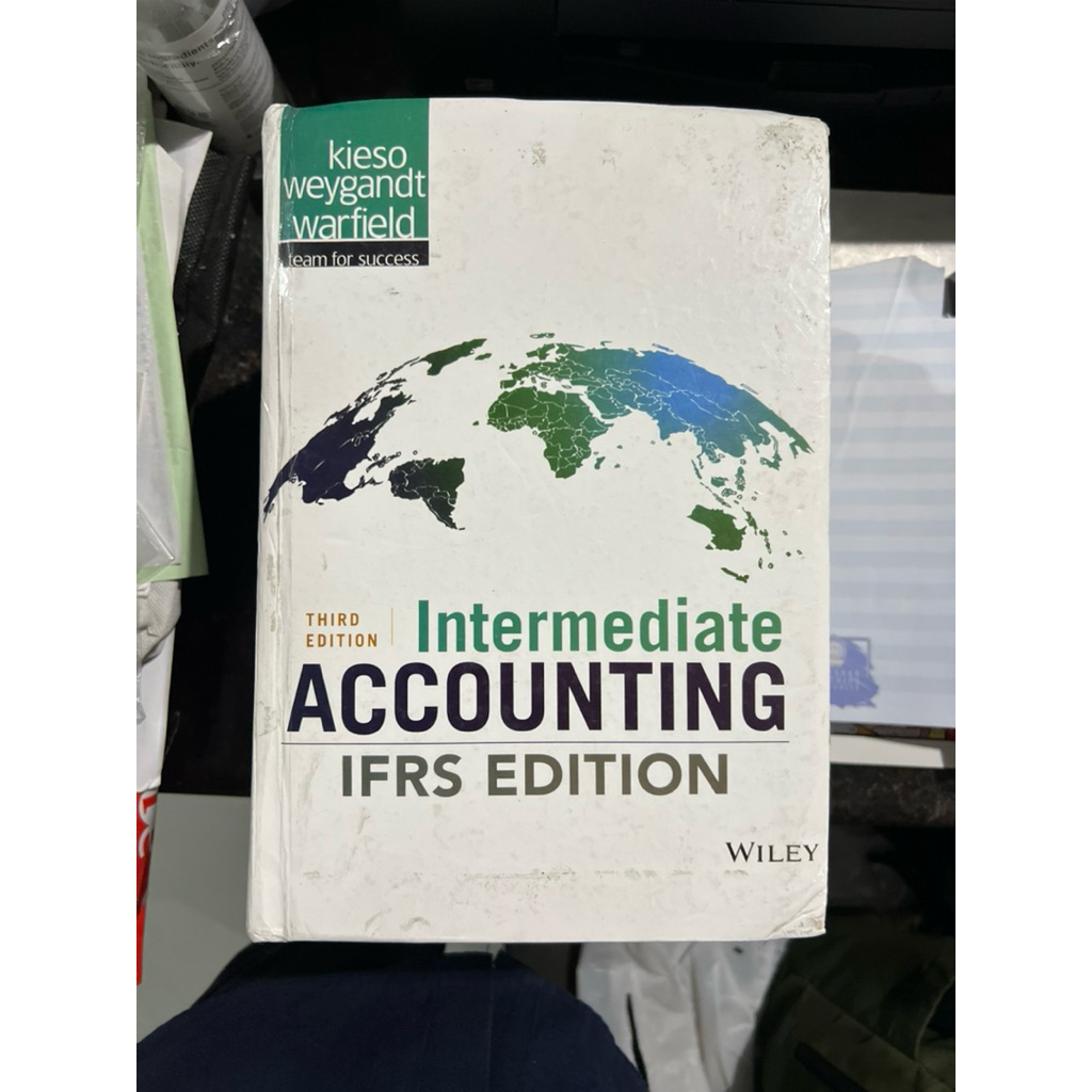 Buku Preloved INTERMEDIATE ACCOUNTING IFRS EDITION- Edisi 3 - IFRS - Kieso / R C second murah bekas