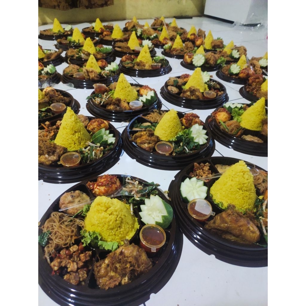 nasi tumpeng mini ulang tahun l