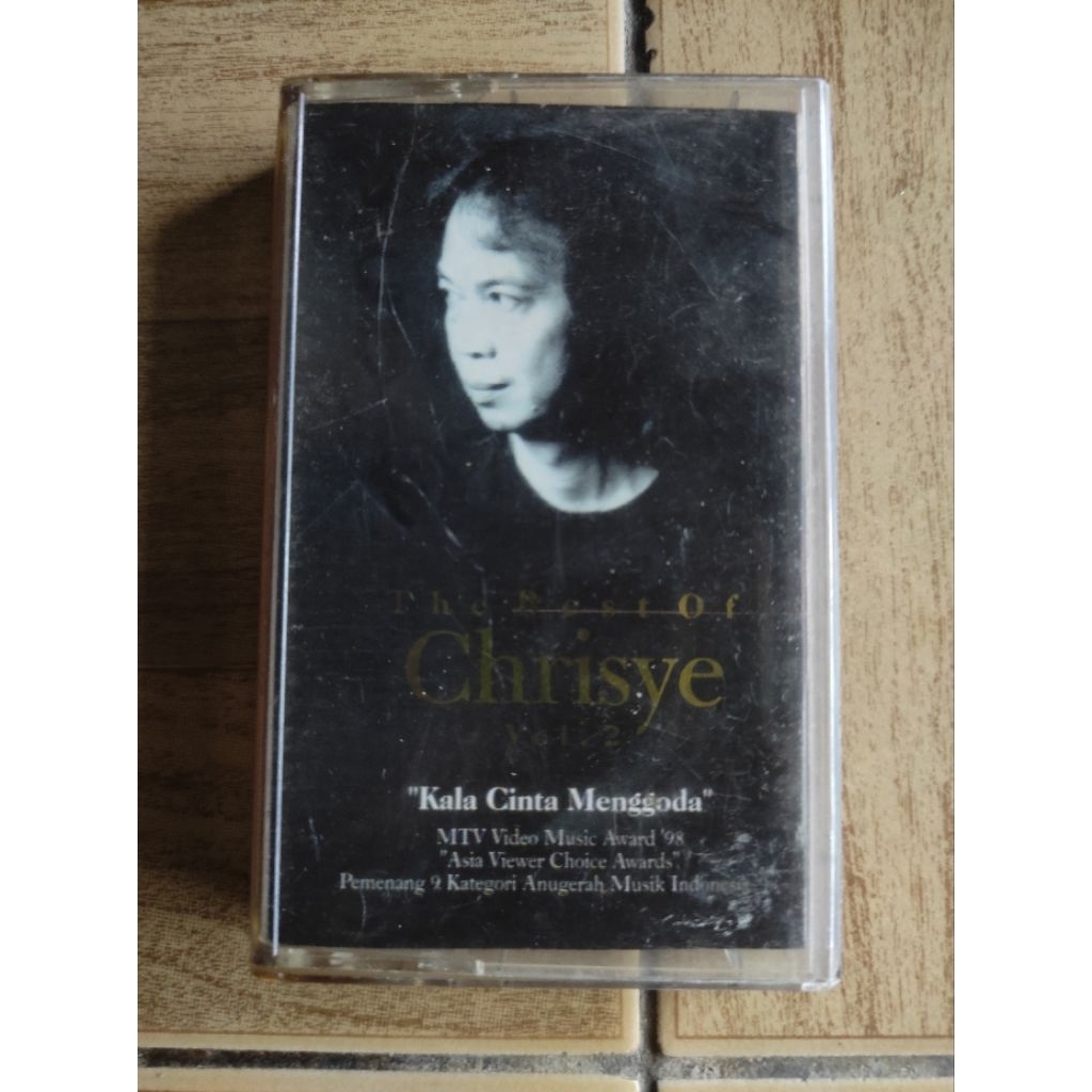 kaset pita he best of CHRISYE "kala cinta menggoda"
