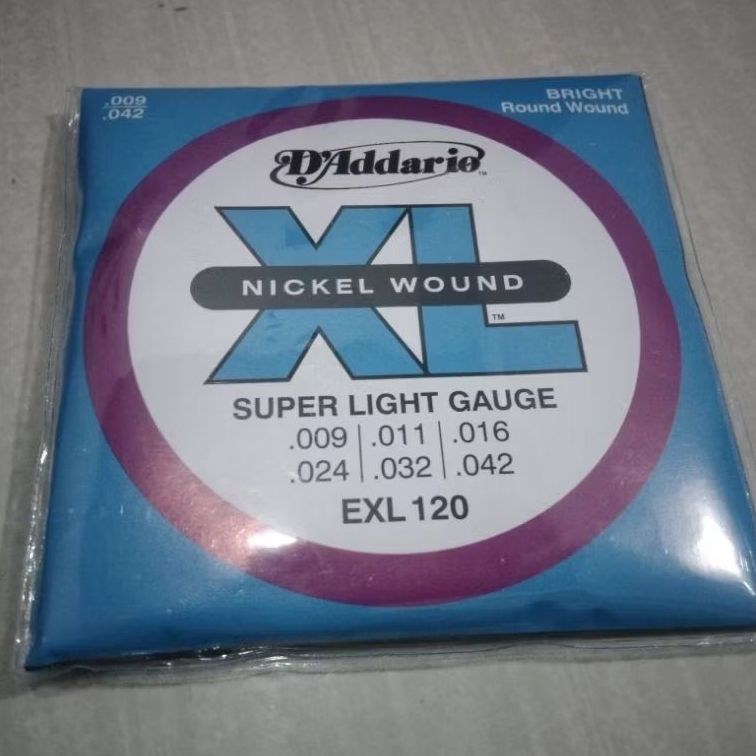 Senar Gitar elektrik Daddario satu set