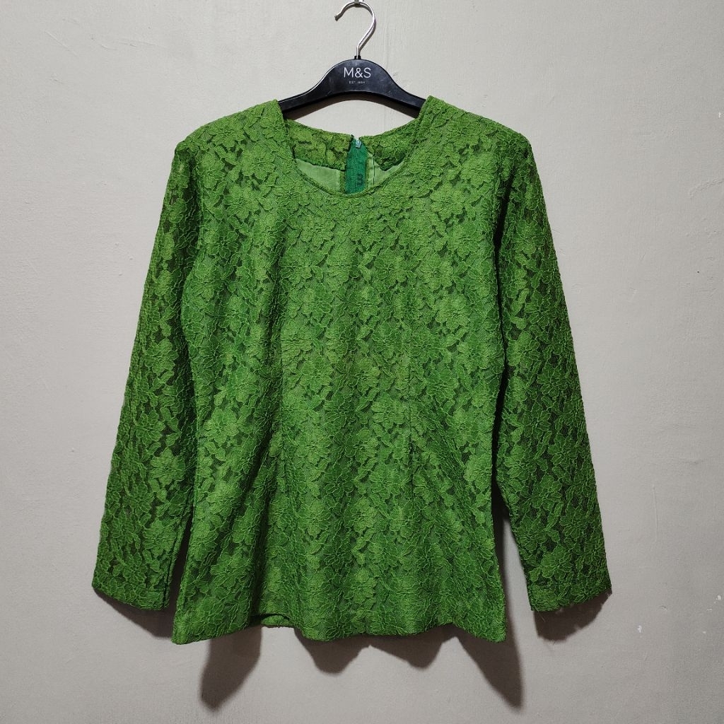 Kebaya hijau daun kebaya brukat kebaya brokat atasan kebaya hijau kebaya kondangan kebaya pesta keba