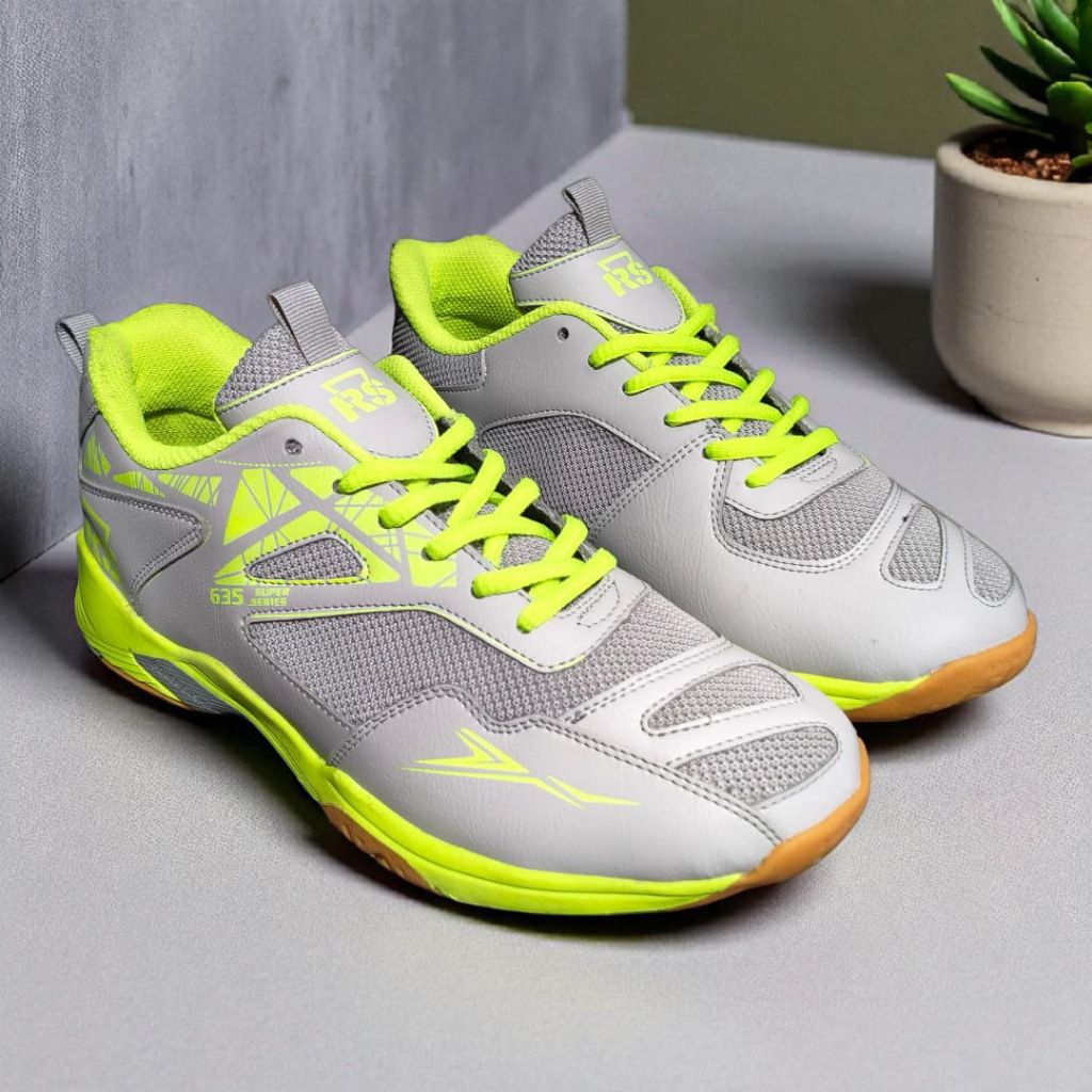 Sepatu Badminton RS Size 39-43 Sepatu Olahraga Pria Wanita