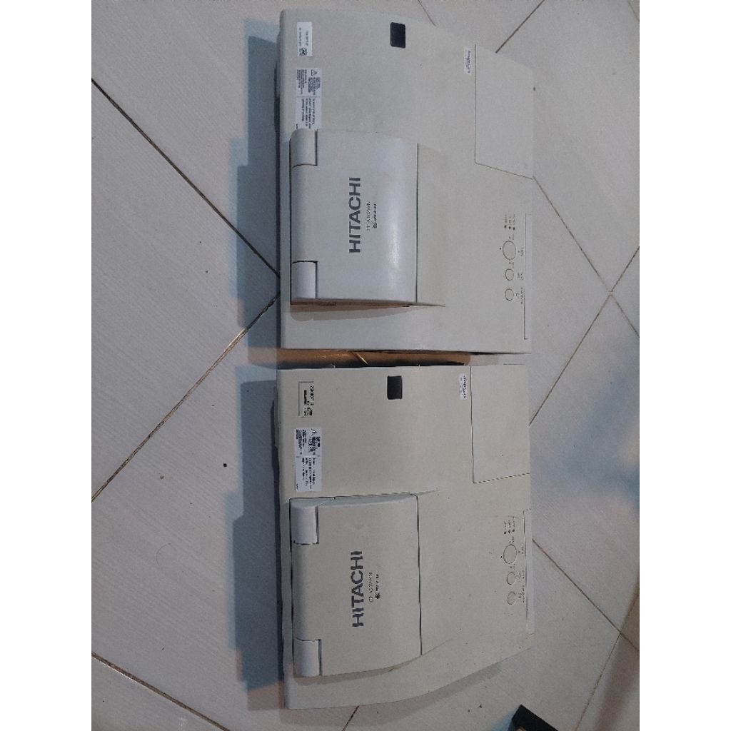 proyektor Hitachi cp-a302wn (rusak)