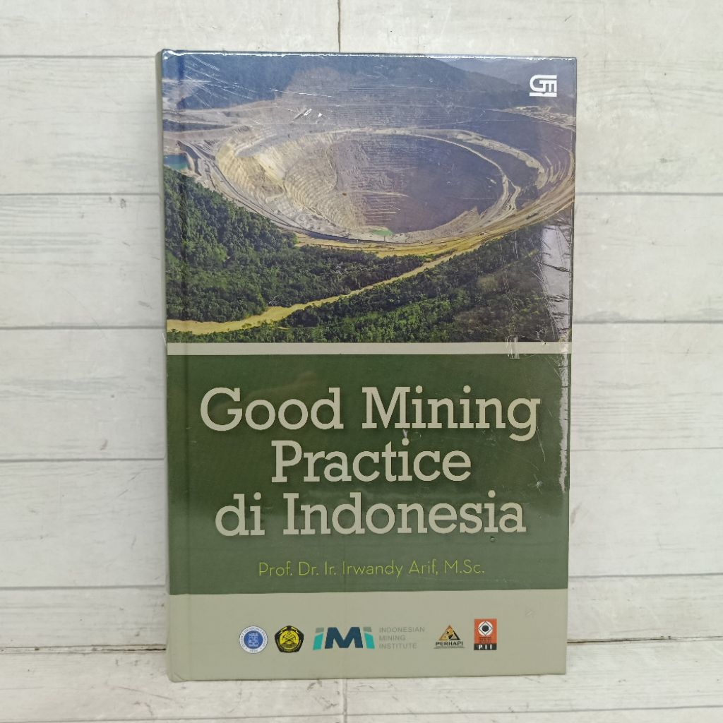Buku Good Mining Practice di Indonesia Hardcover