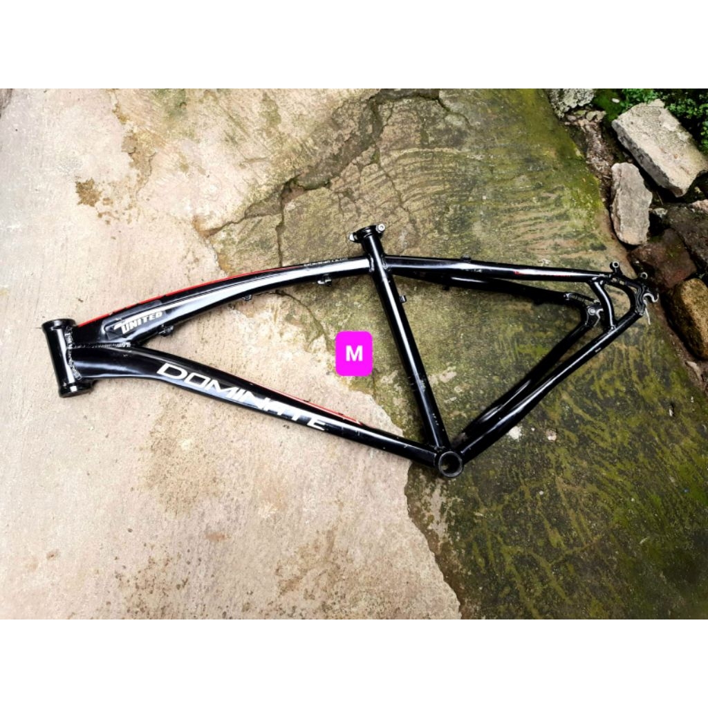 Frame United Dominate roda 26