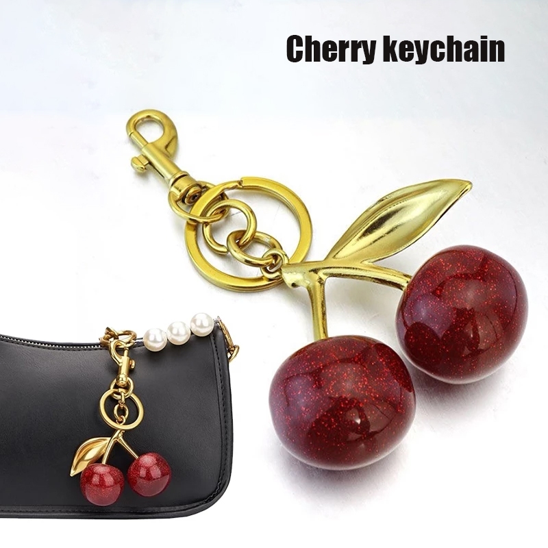 Gantungan Cherry Coach Metal Gold Untuk Tas Dan Kunci