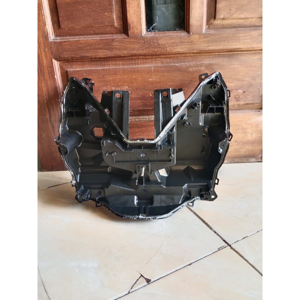 Batok housing lampu depan honda vario 125 150 led new original