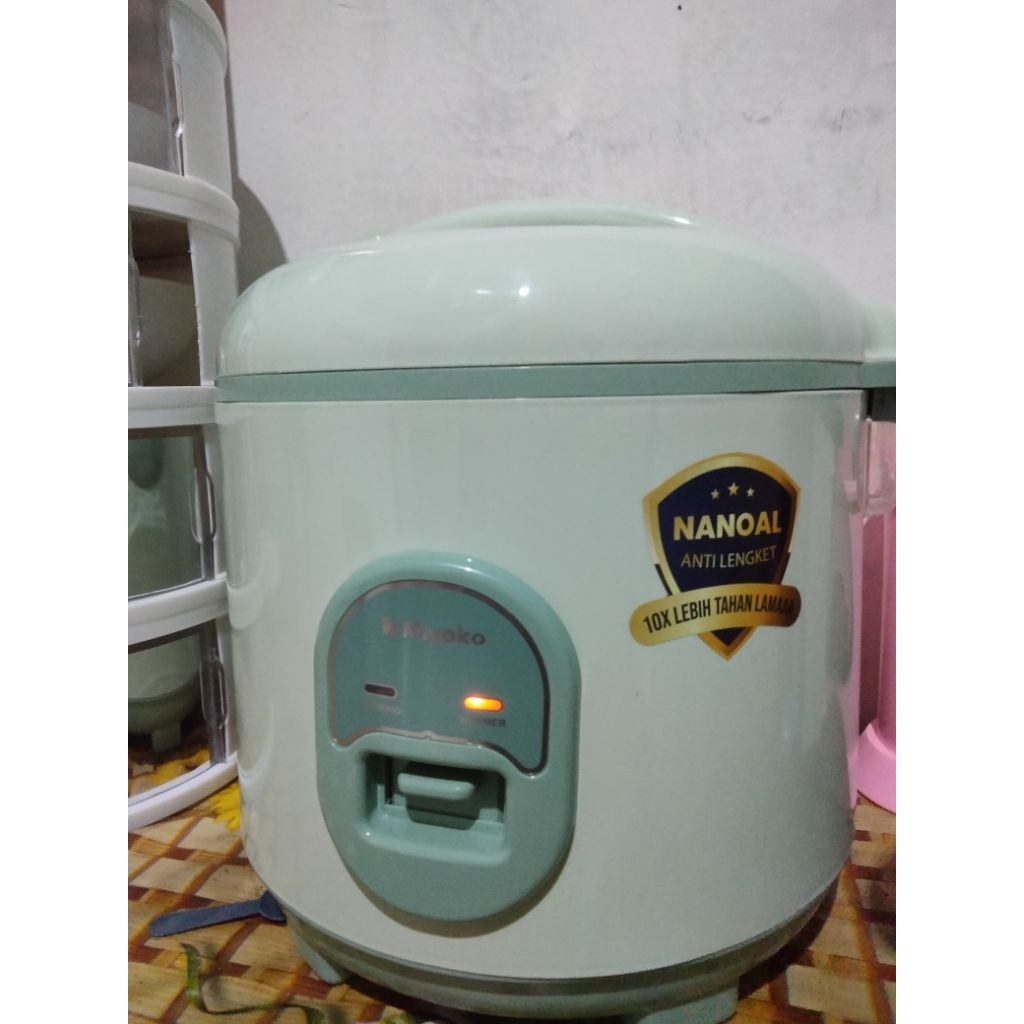 Magic com Miyako 2 Liter Panci Nanoal