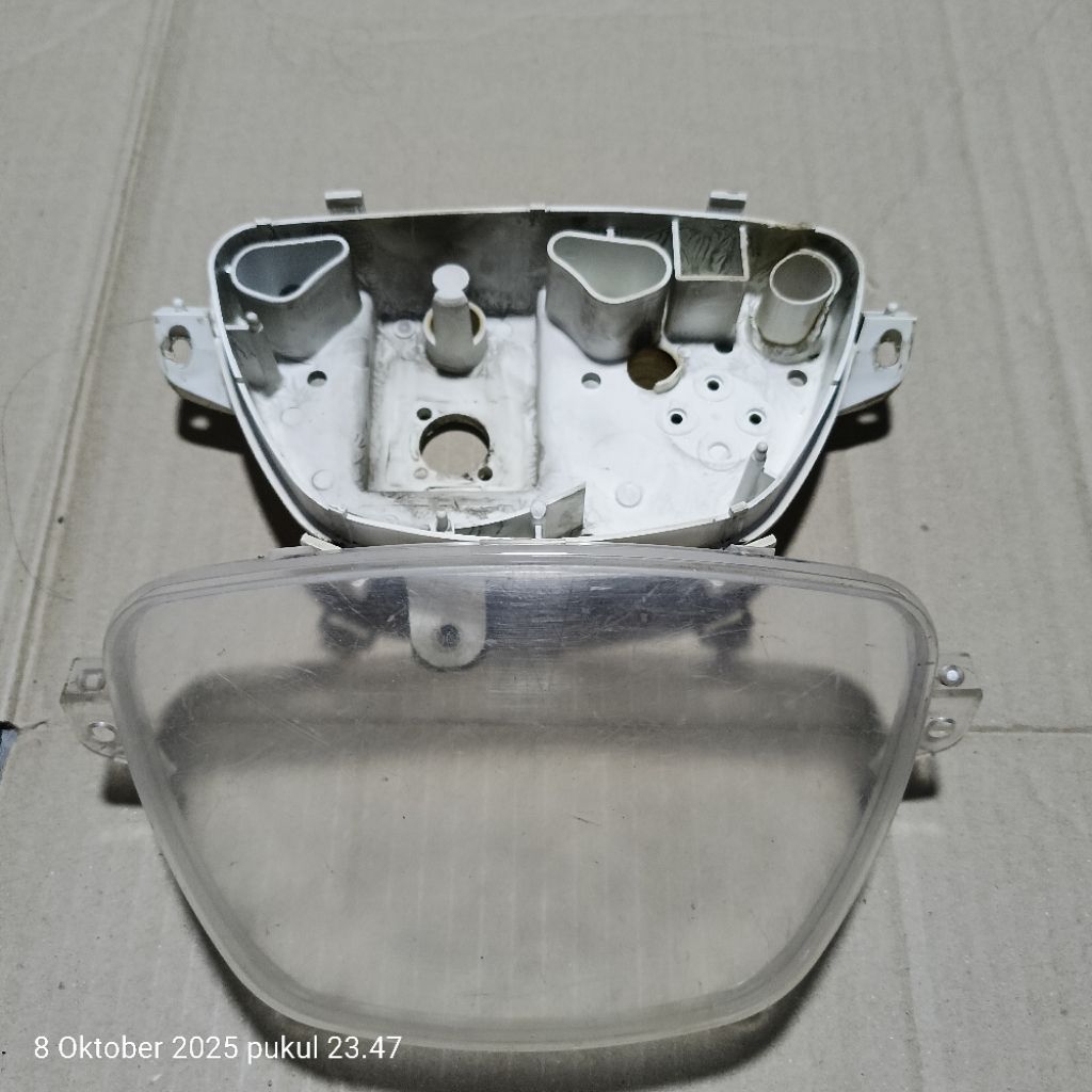 Cover atas bawah speedometer spido Nouvo Z original copotan