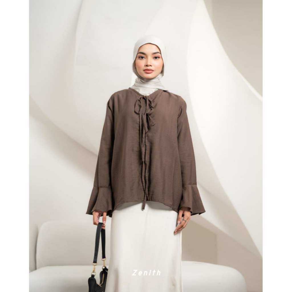 Zenith Aurelle Blouse Cardi Wanita Lengan Flare Sleeve