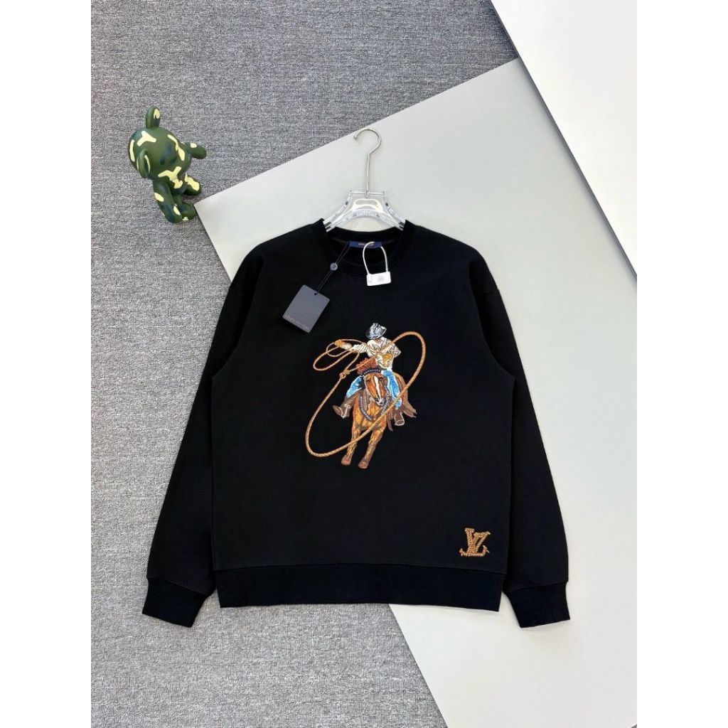 Sweater Pria LV