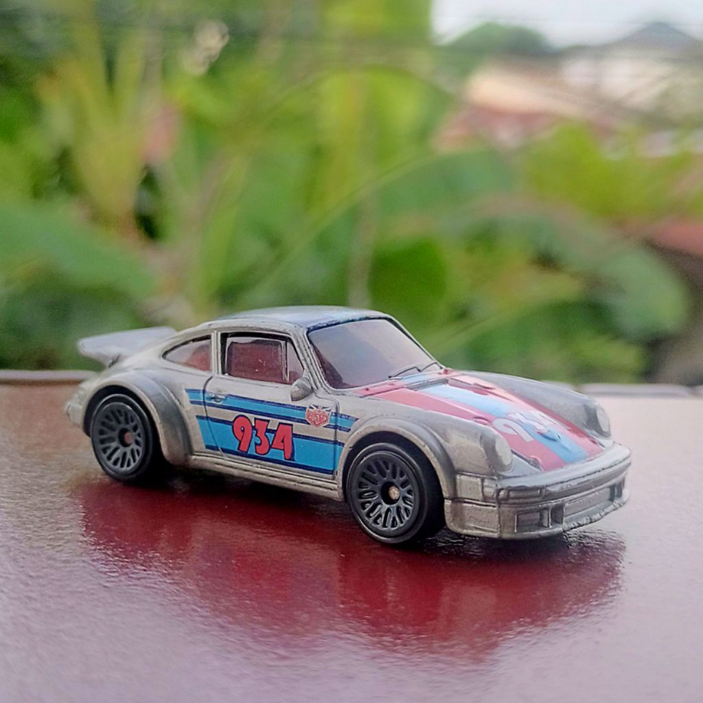 Hotwheels Porsche 934 Turbo RSR Loose