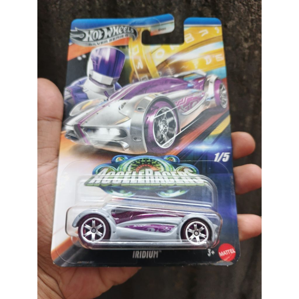 Hotwheels Acceleracer iridium