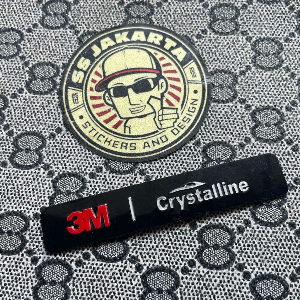 Emblem Emboss 3M Crystalline