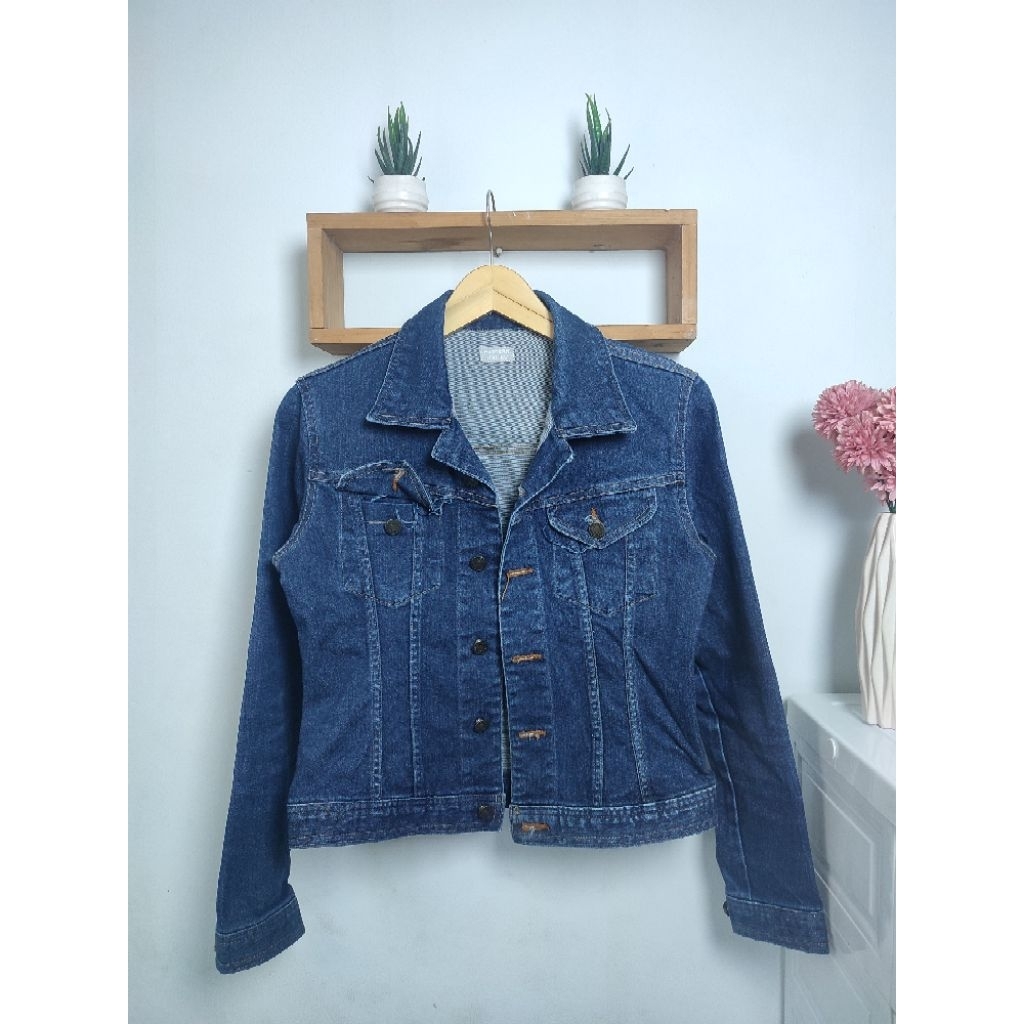 JAKET DENIM TEBAL BRAND