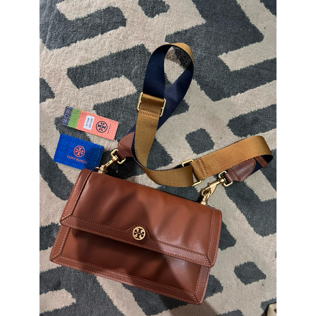 tory burch T monogram