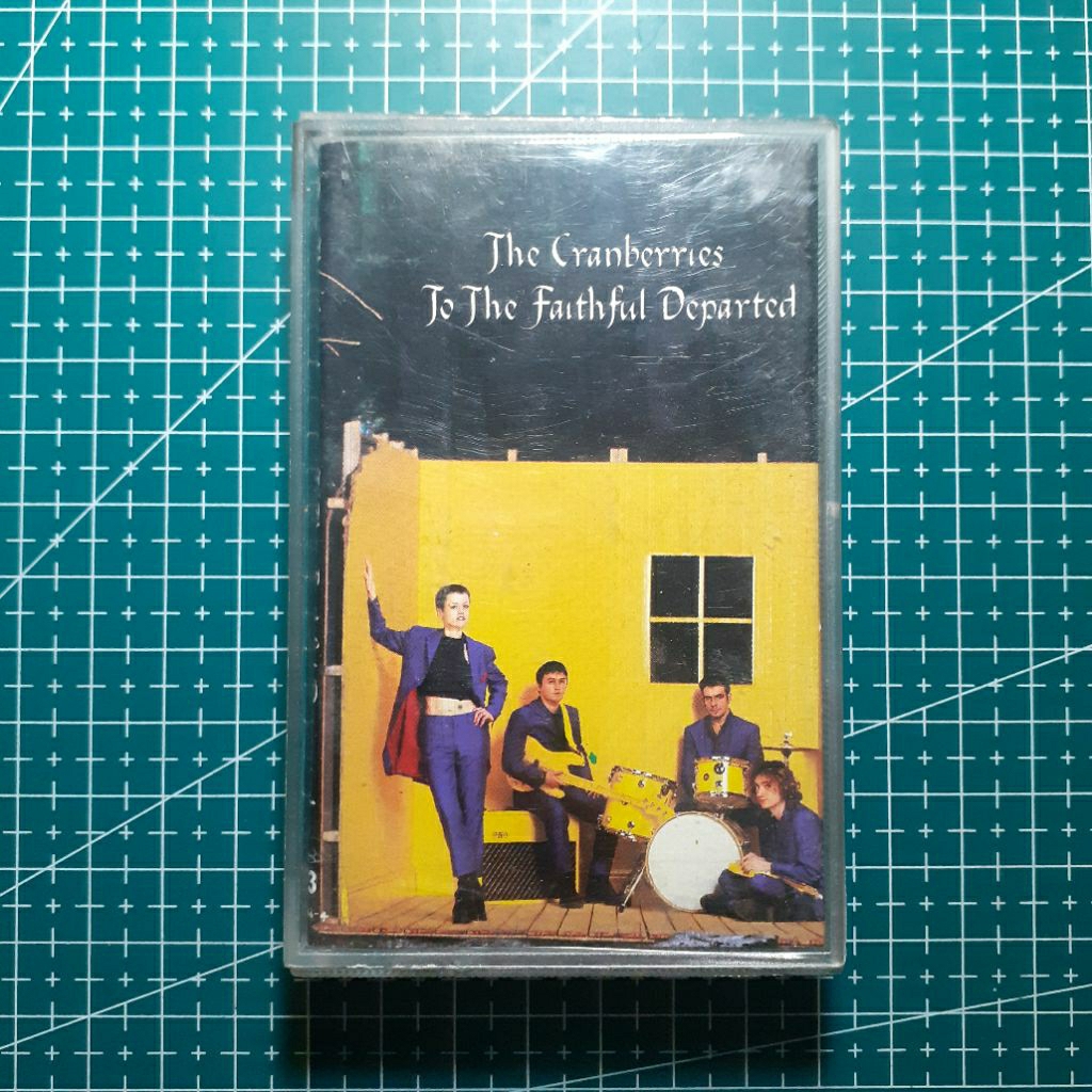 Kaset The Cranberries - To The Faithful Departed
