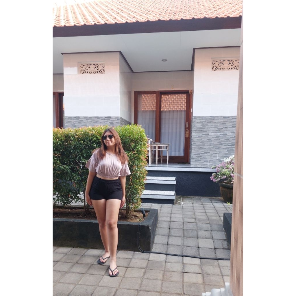 One set Crop dan Celana pendek