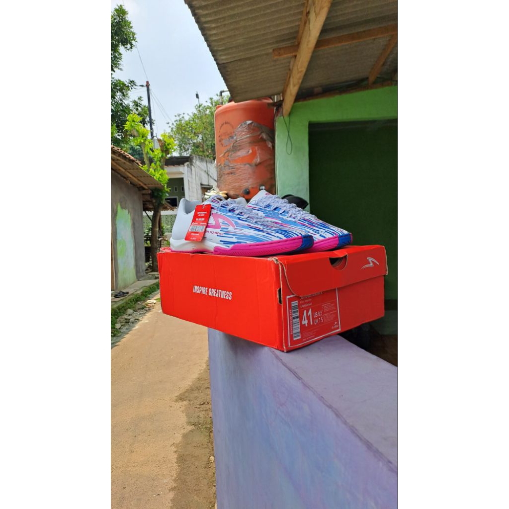 Sepatu Futsal Second Original (SPEC LIGHTSPEED REBORN)