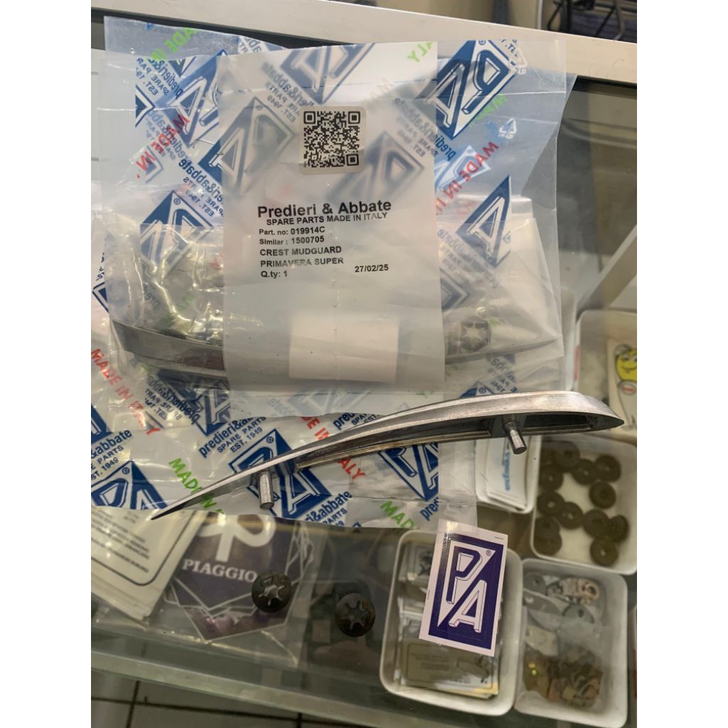 JENGGER SPAKBOR VESPA SUPER / ACCESORIES SPAKBOR VESPA SUPER ORIGINAL PA ITALY