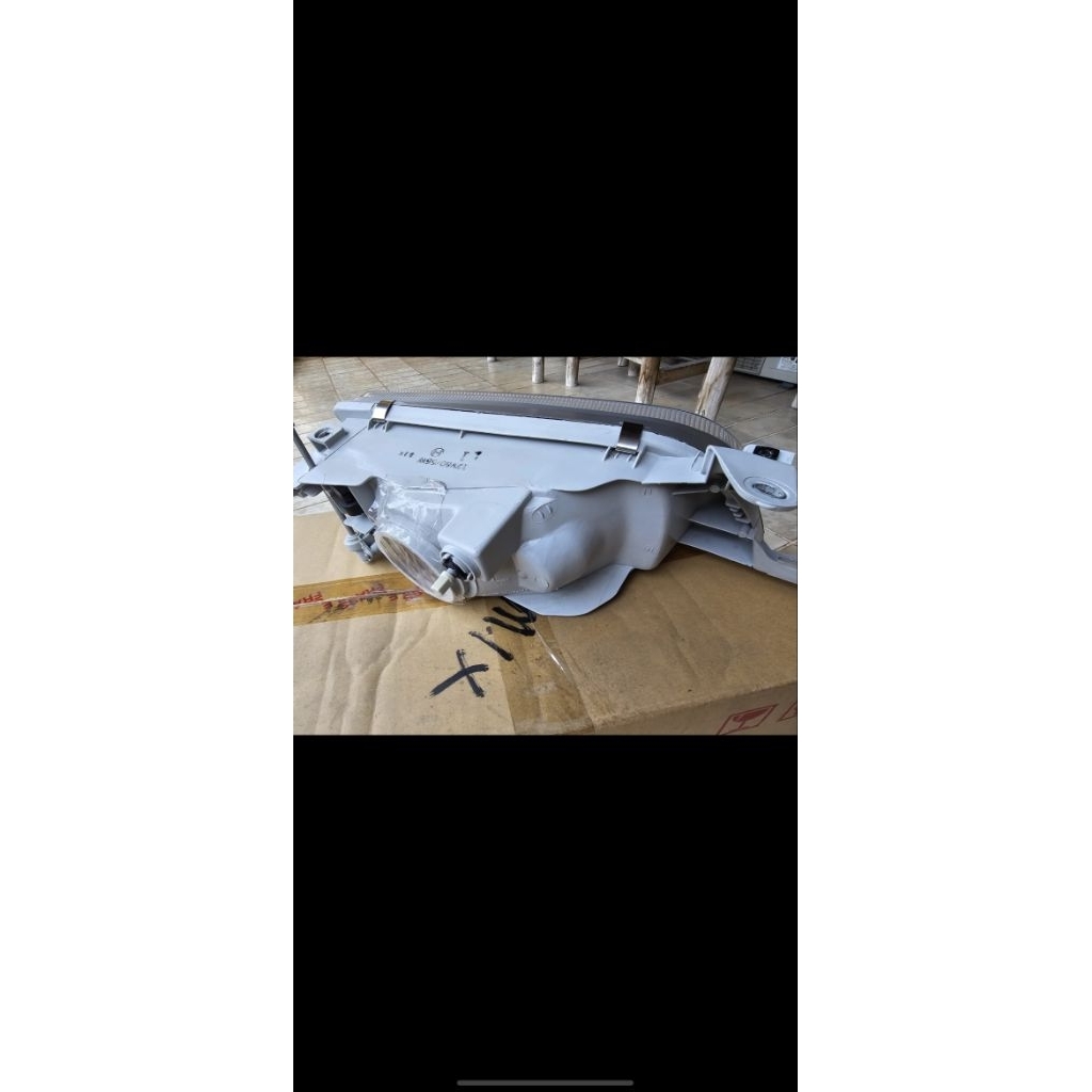 head lamp great corolla koito jpn