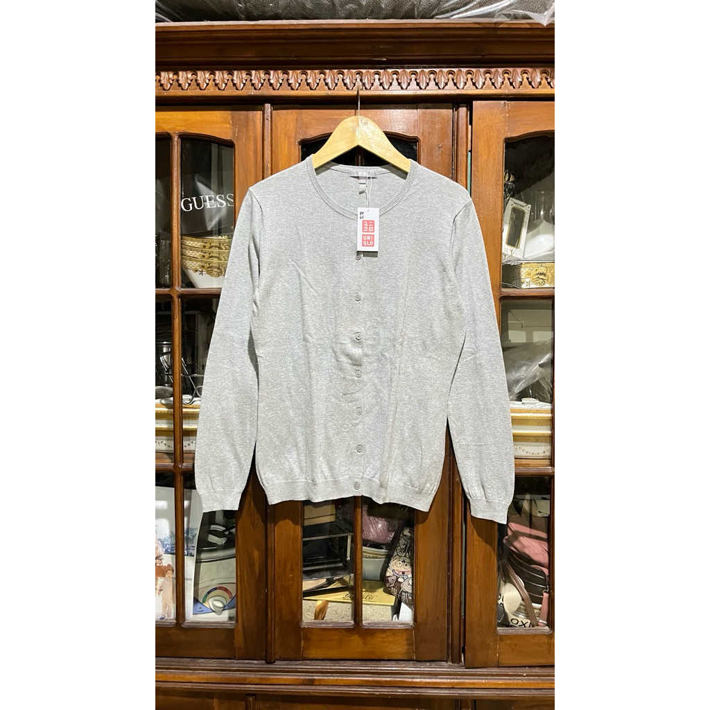 cardigan uniqlo abu size XL