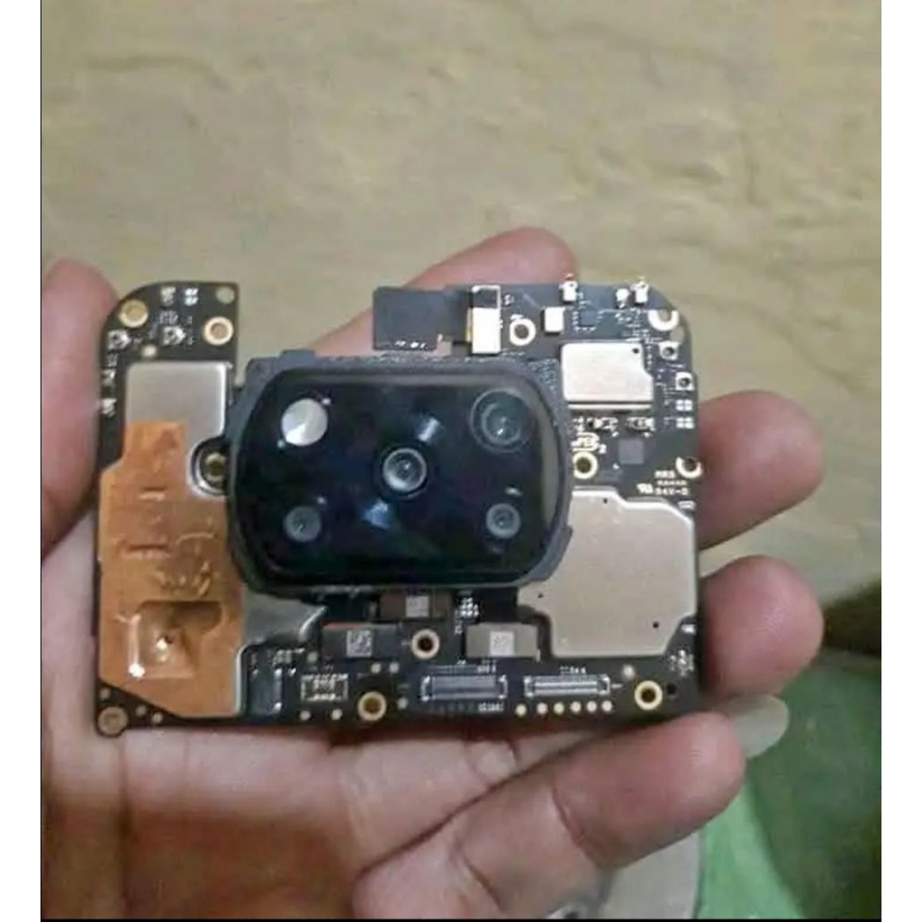 mesin poco x3proRam 6/128 normal