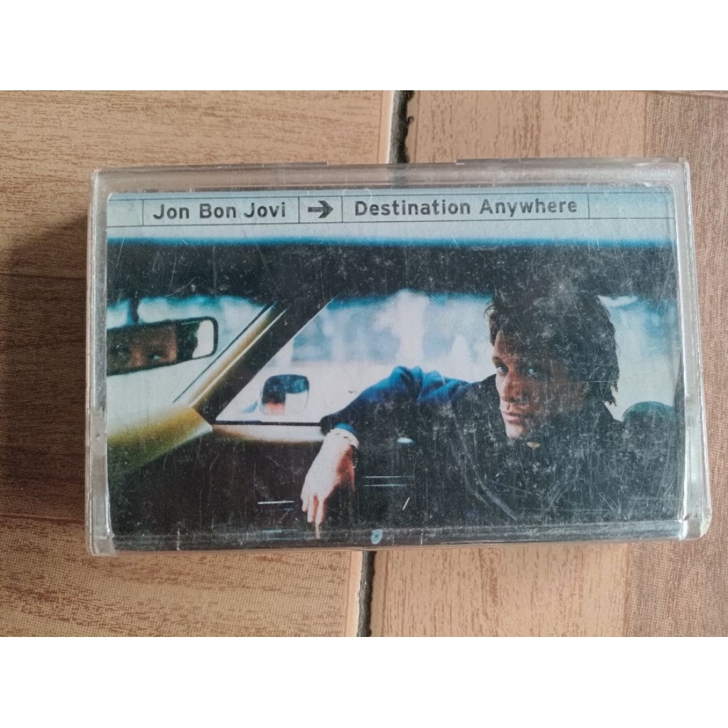 kaset pita JON BON JOVI "destination anywhere"