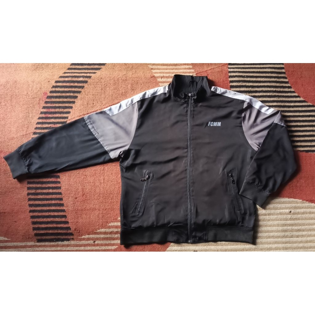 jaket trcaktop FCMM second
