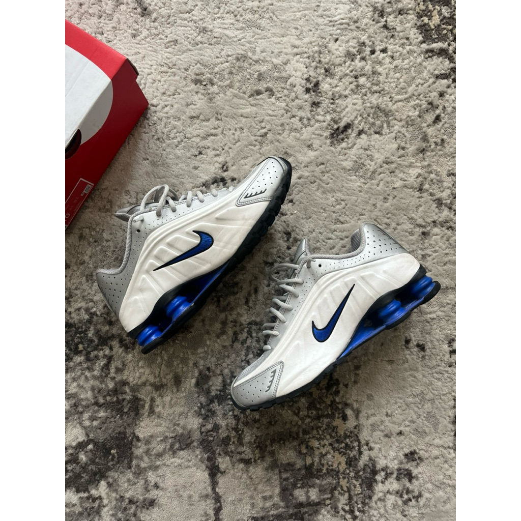 NIKE SHOX R4 METALLIC SILVER BLUE