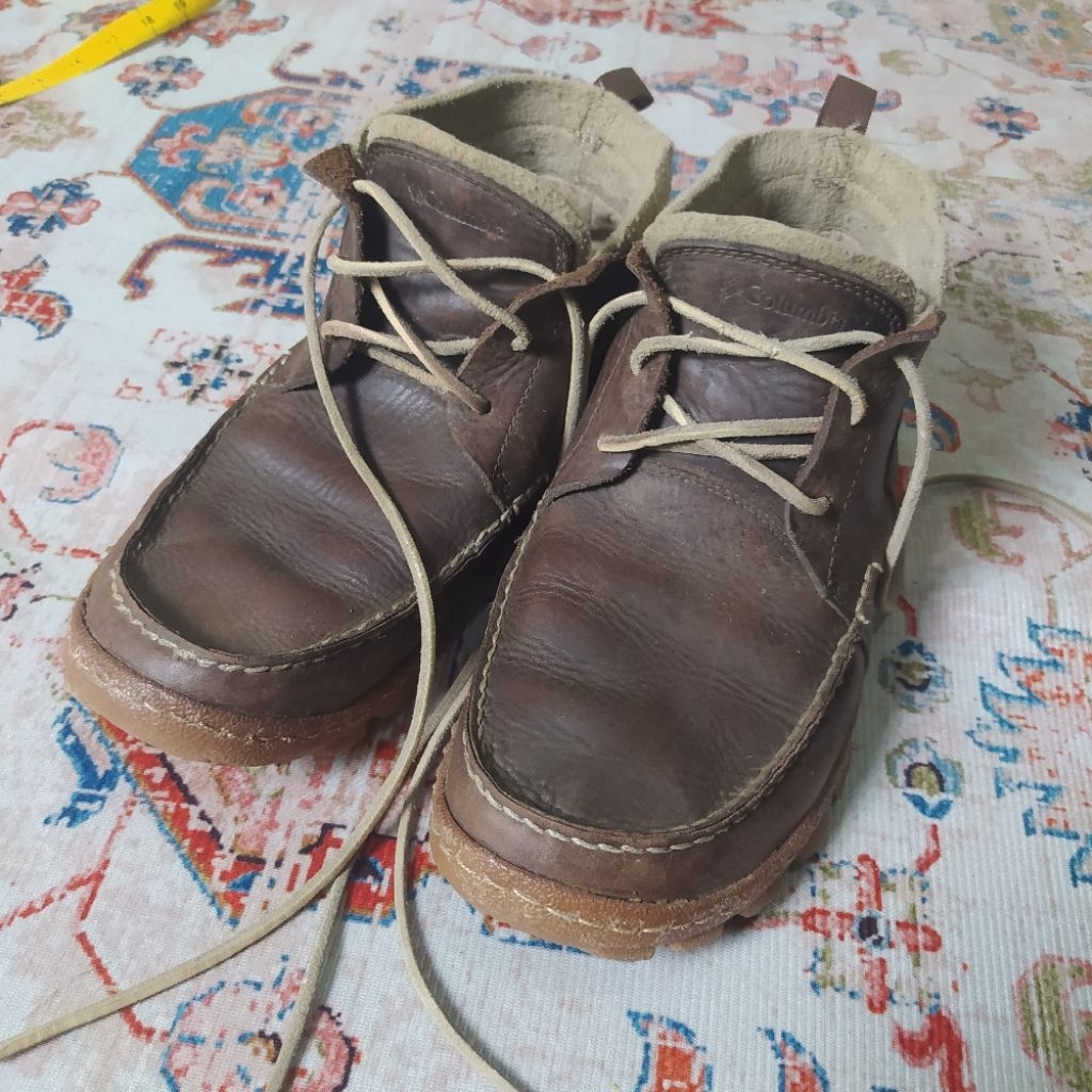 Columbia leather shoes Omni Grip, Sepatu kulit Columbia