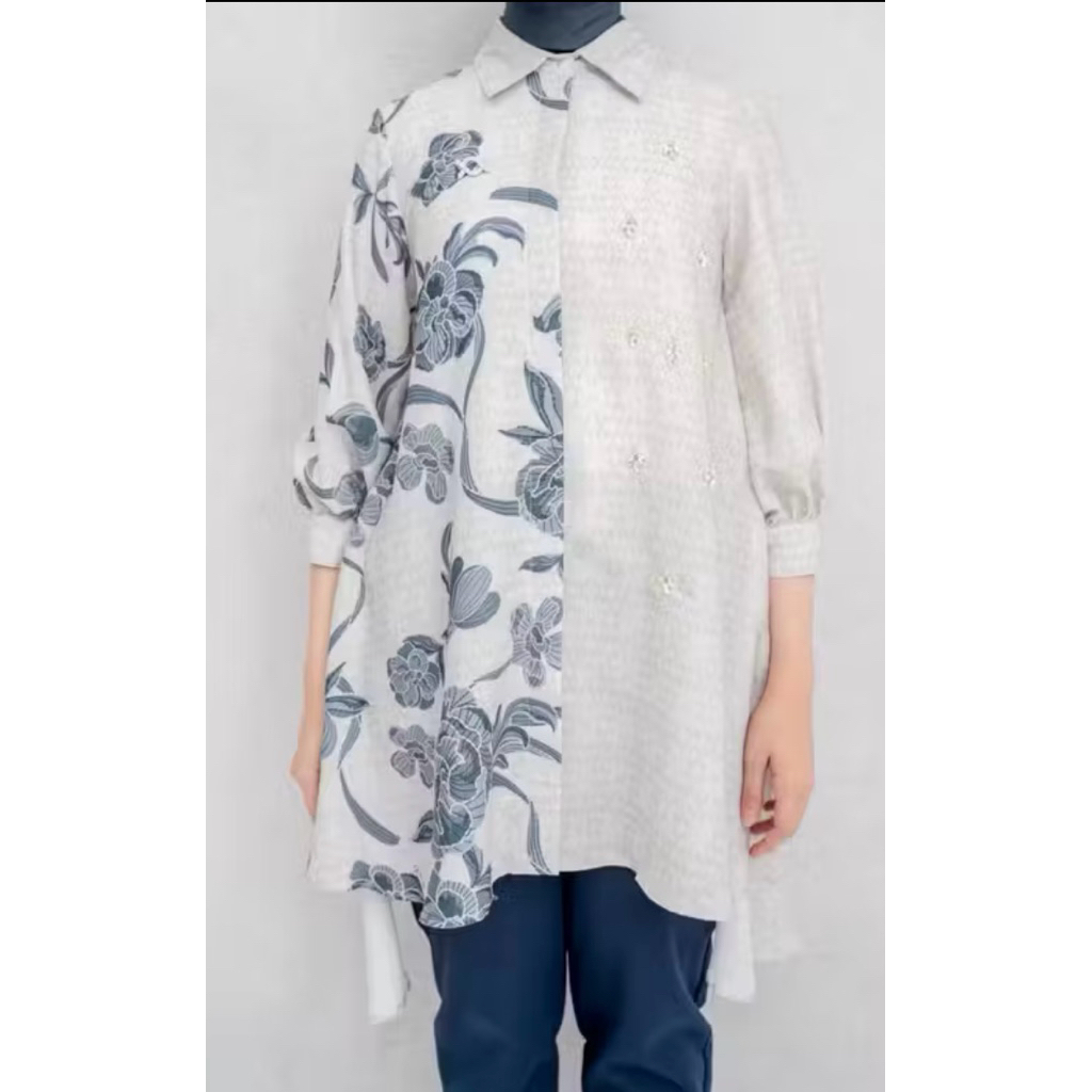 PL Lagosi tunik wearing klamby