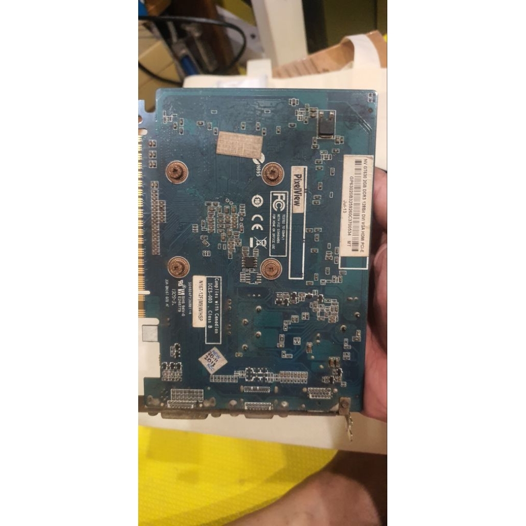 vga gt630 ddr3 128 bit pixelview..seken normal