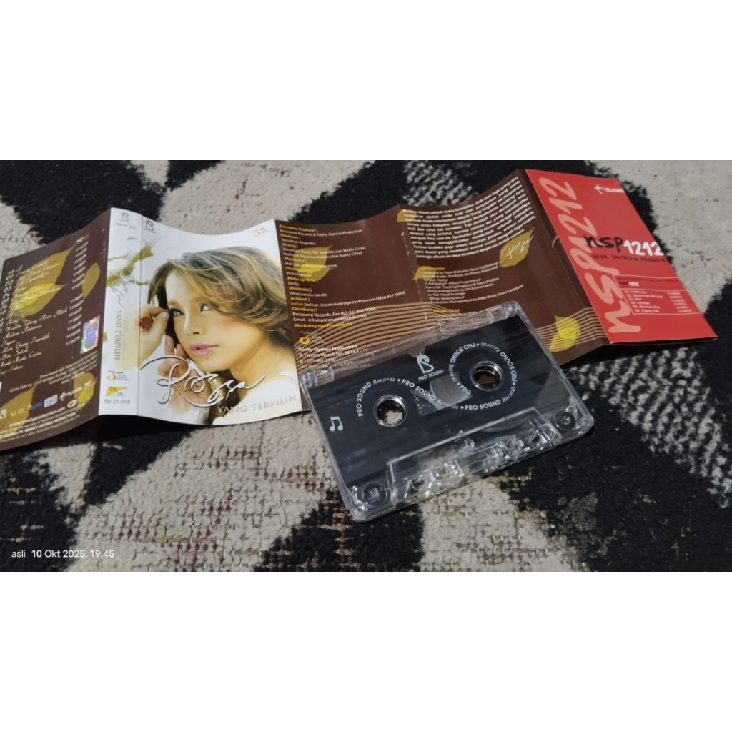 kaset pita rossa / yang terpilih