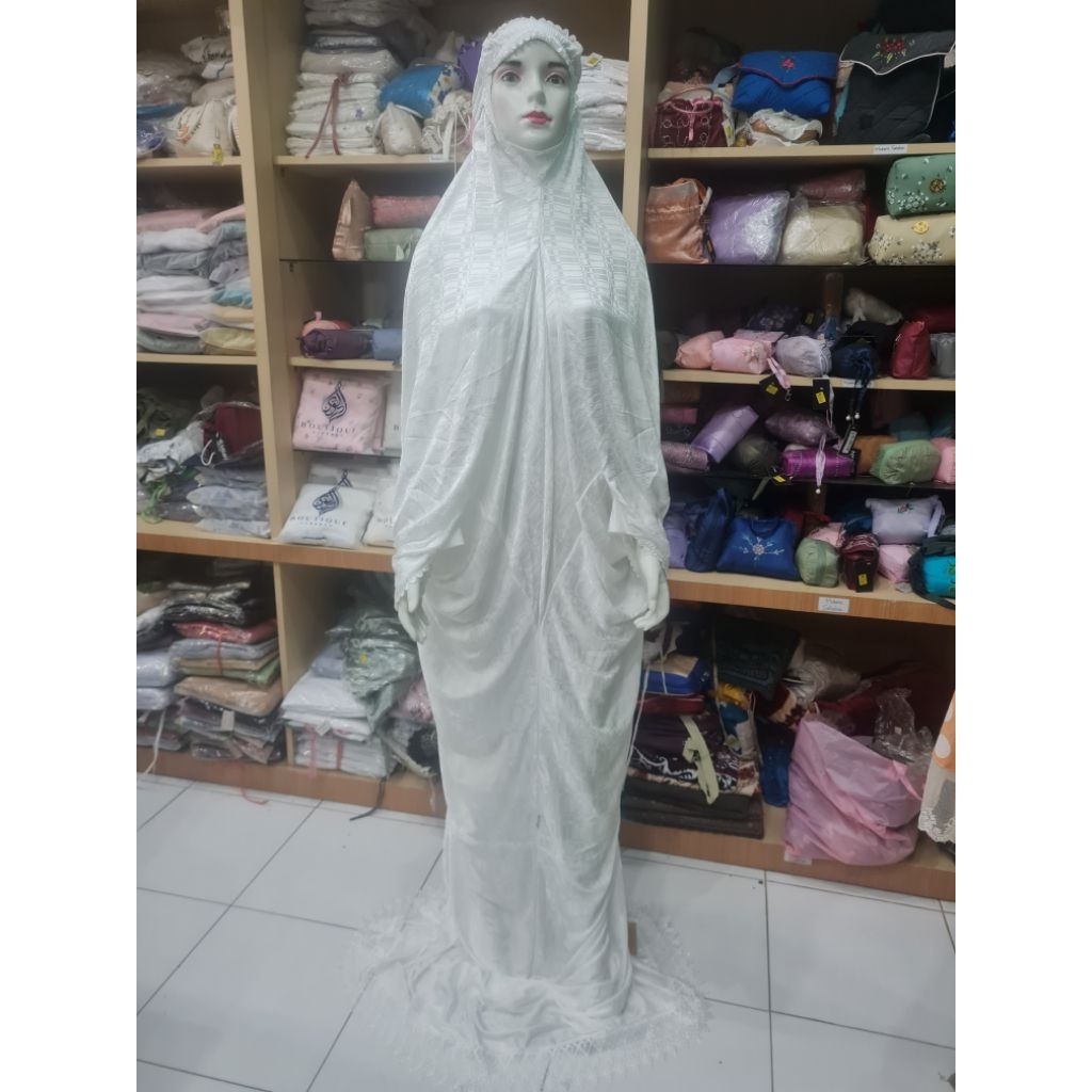 Mukena Terusan kain Sutra "Majidah"